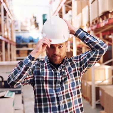 Cum îți dai seama că logistica internă a devenit o frână pentru creștere?